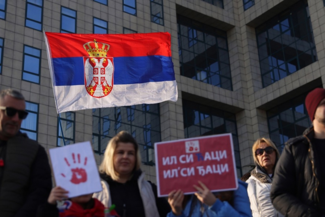 Končana blokada mostov v Novem Sadu