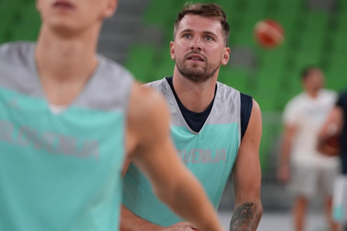 Proti svetovnim prvakom v Mannheimu brez Luke Dončića