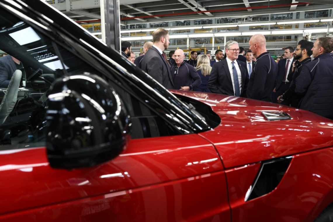 Po hekerskem napadu britanska vlada z milijardnim jamstvom za Jaguar Land Rover