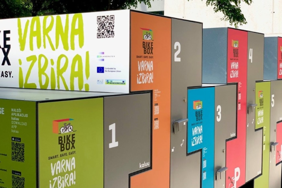 Pri Šolskem centru Velenje postavili dve novi varovani kolesarnici