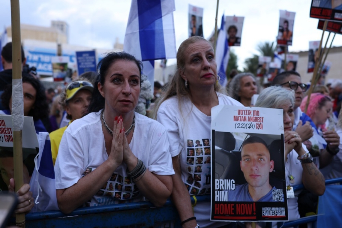 Hamas začel izpuščati talce